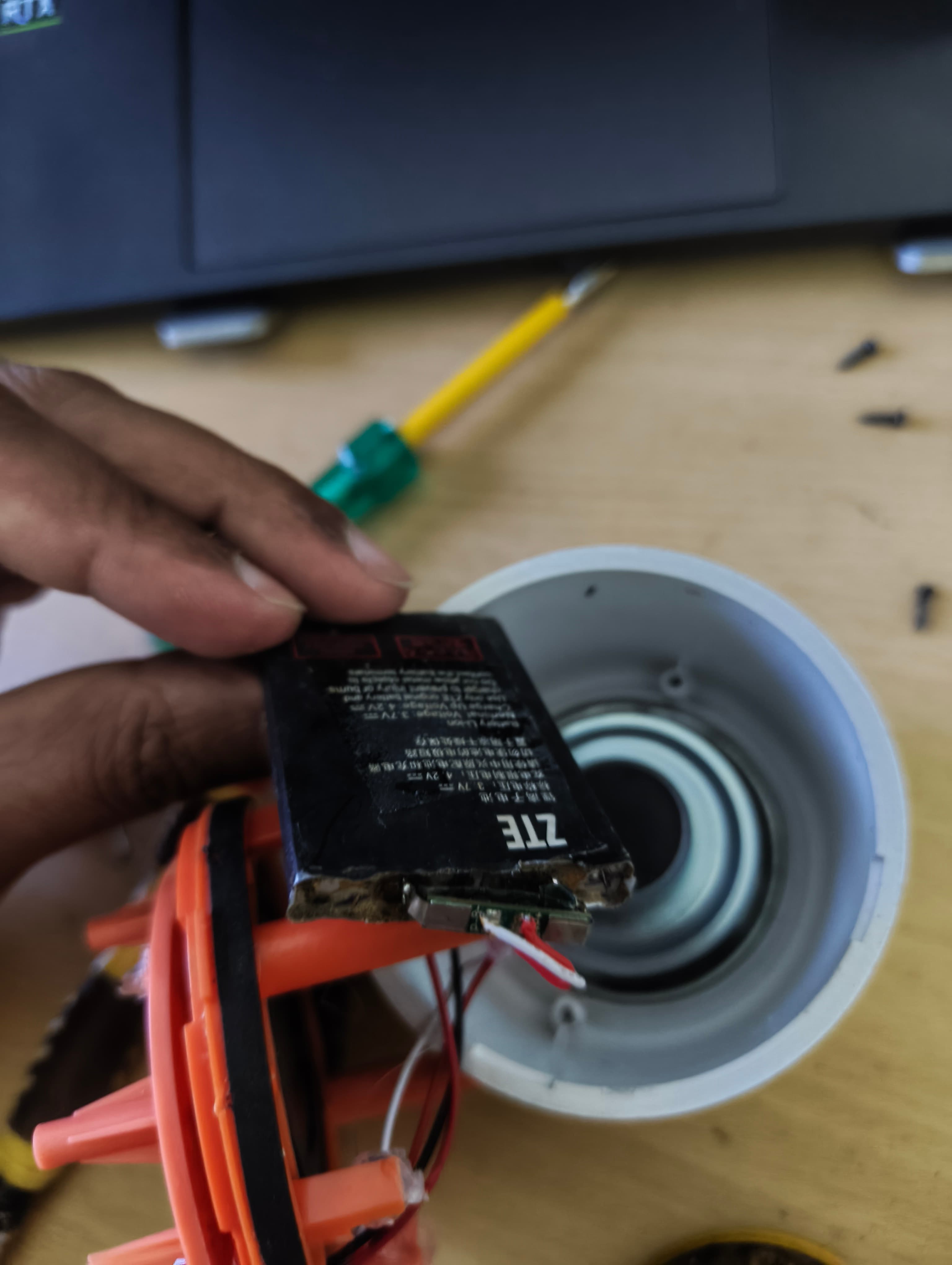 p-2025-05-14-17-08-47-000-1-IRDkel8w