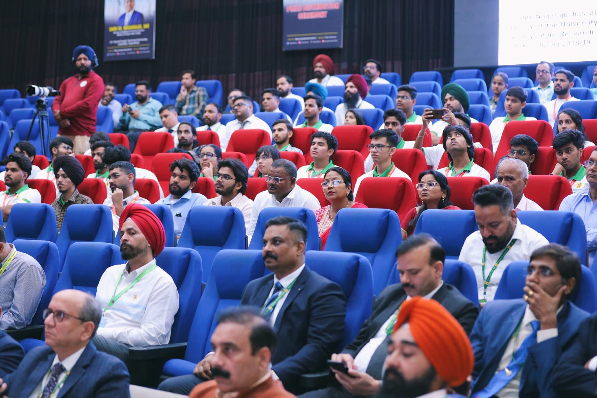 p-2025-10-13-01-20-09-000-1-c0EgvvsC